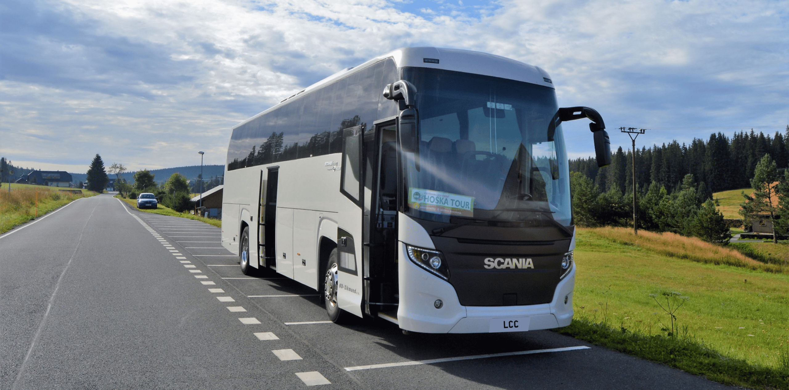 luxury coach travel to london